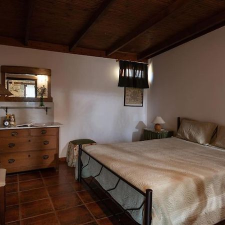 Traditionelles Appartement Athos Shadow Am Meer Paralia Sikias Luaran gambar